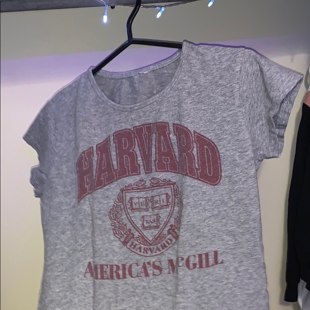 Harvard T-shirt